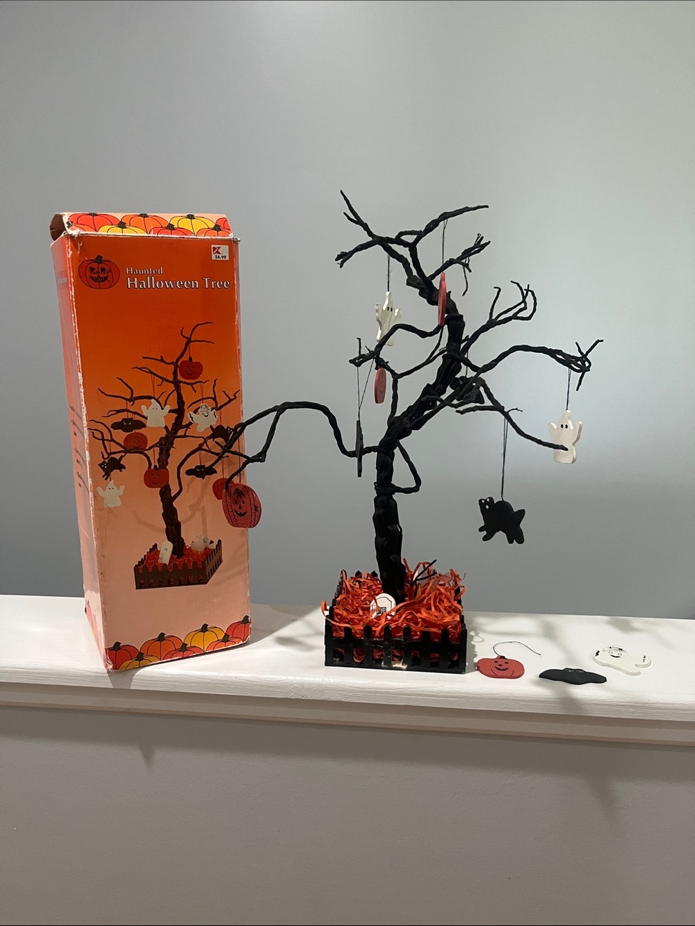 Haunted Halloween Kmart Haunted Halloween Tree with 11 Ornaments & Box